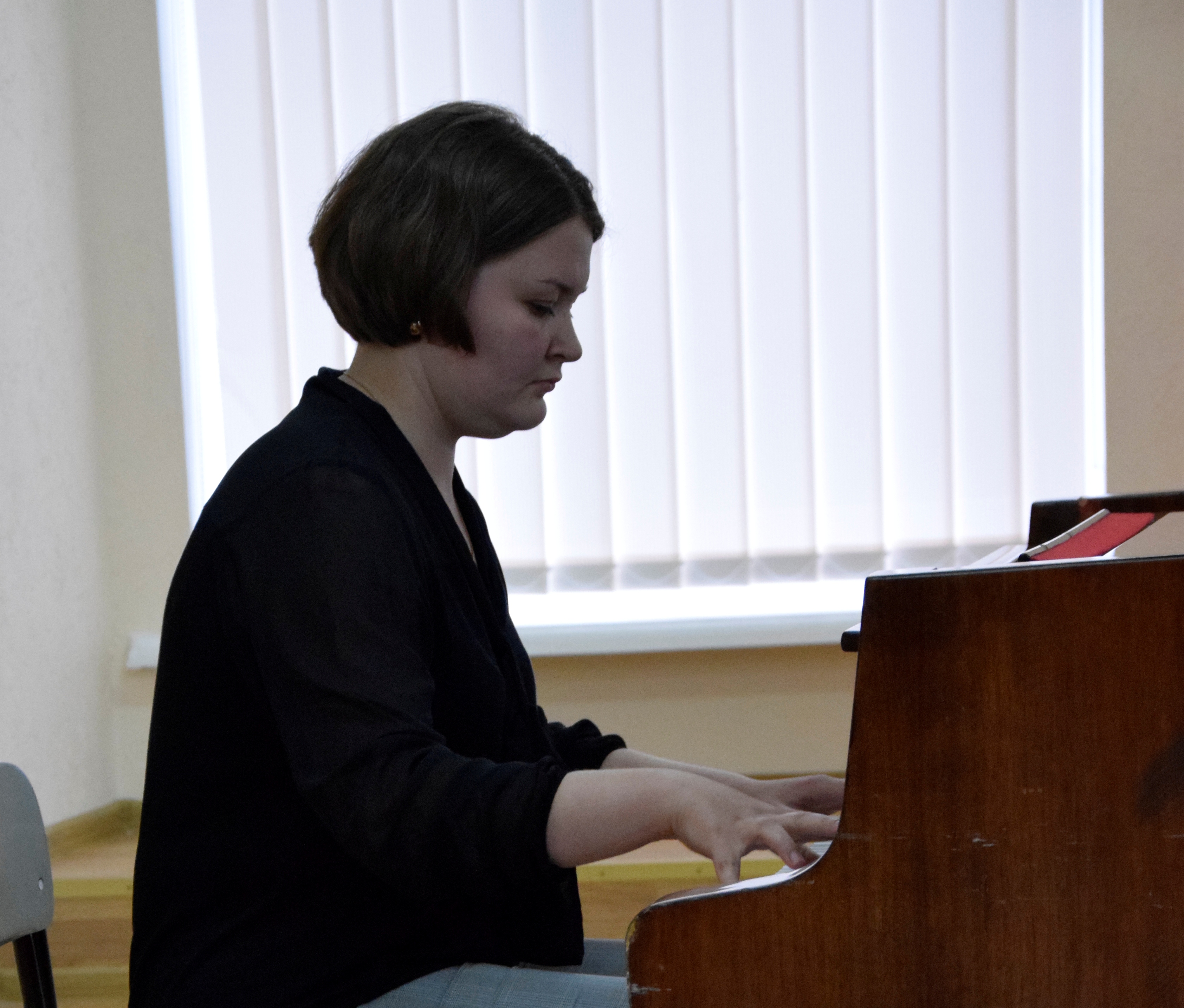 Грає Ірина Бончук